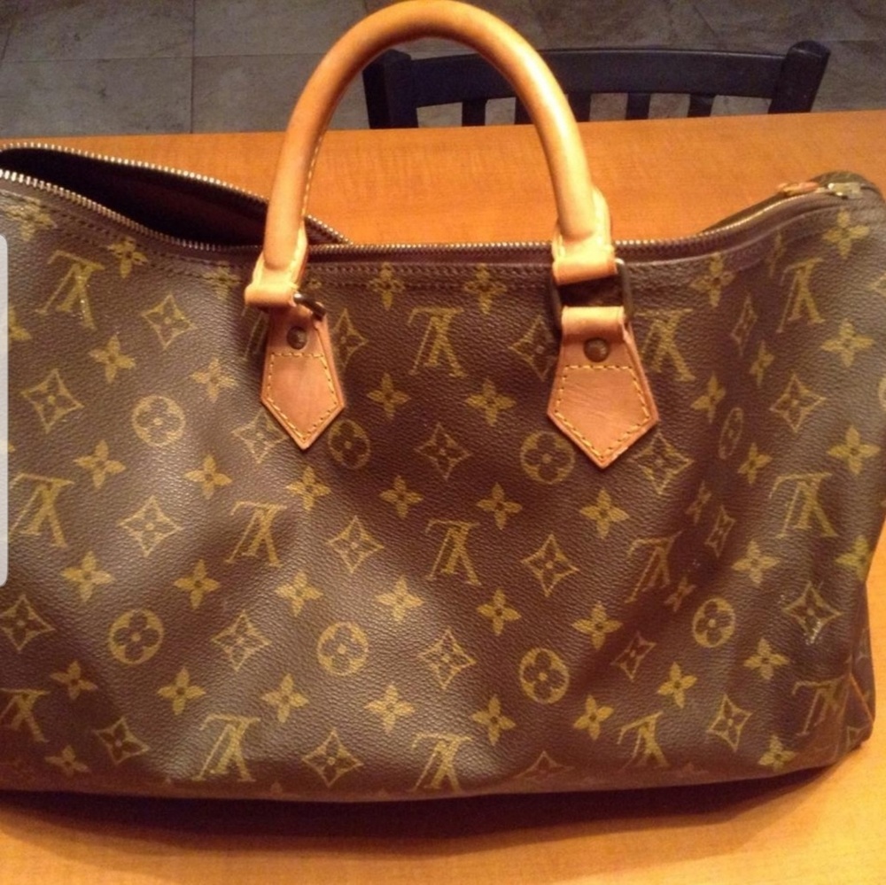 Louis Vuitton Speedy 40